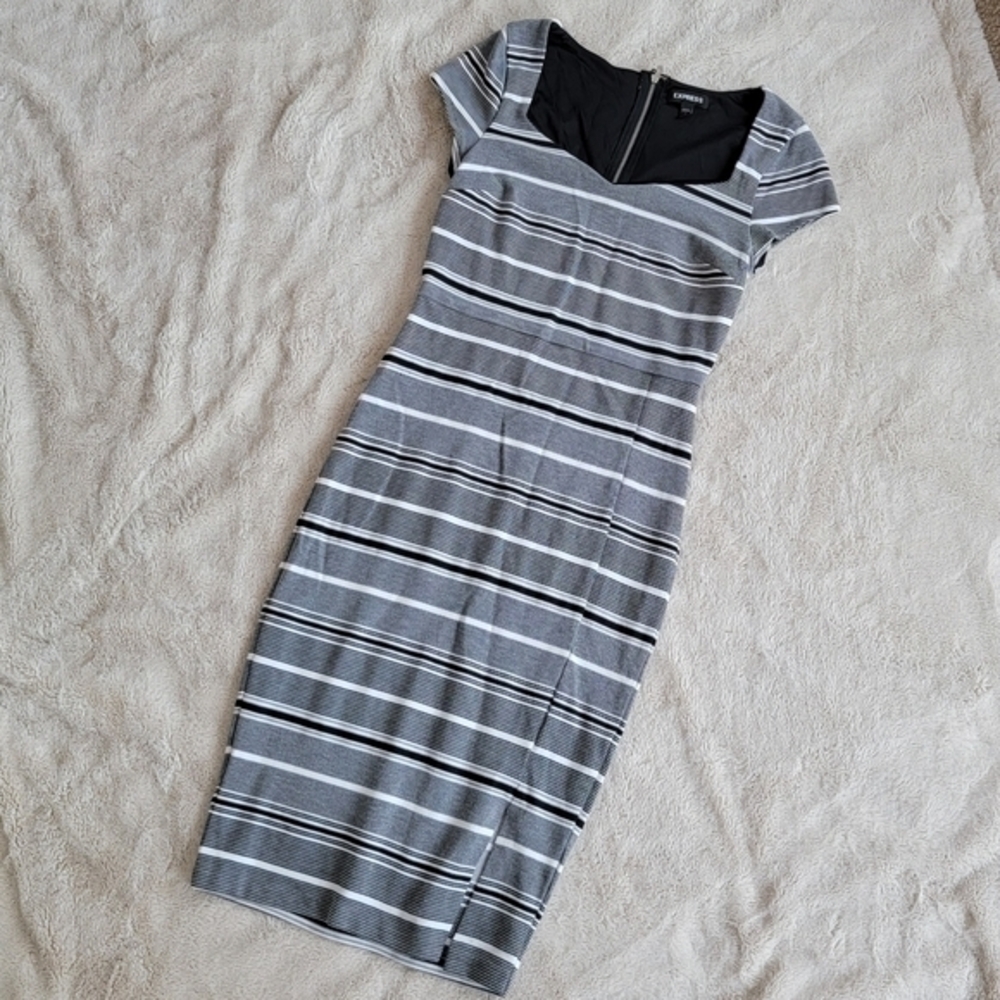 Express Striped Midi Dress